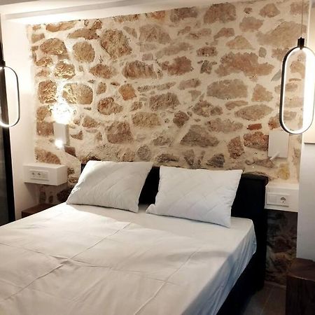Apartmán Χώρος Με Επιλεκτική Λιτότητα Και Χαμάμ Atény Exteriér fotografie